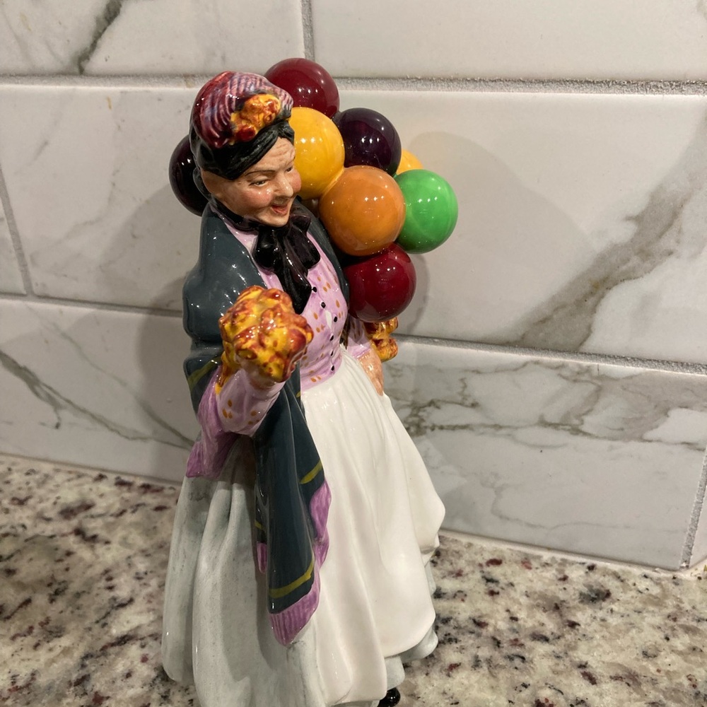 Retired Royal Doulton Balloon Figurine Biddy Penny farthing HN1843 - Picture 3 of 6